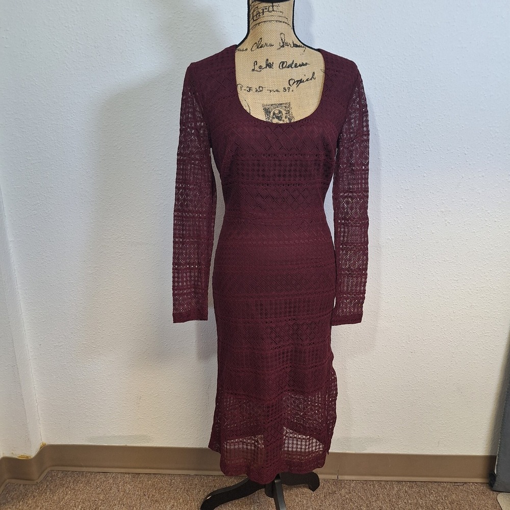 NEW Bardot Marion Lace Dress Midi Size 4 Womens Burgundy Long Sleeves Backless